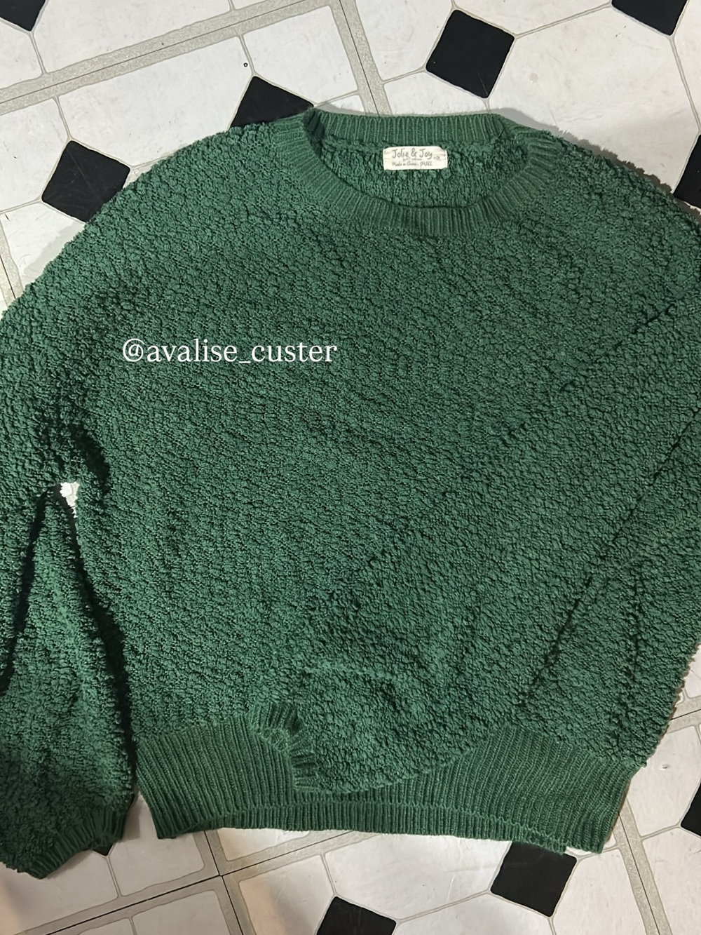 Cozy Forest Green Women’s Crewneck Sweater